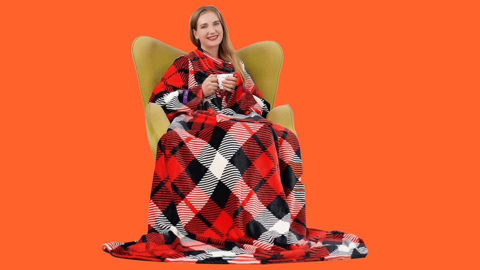 Secret Santa gift ideas: Withome Wearable Blanket