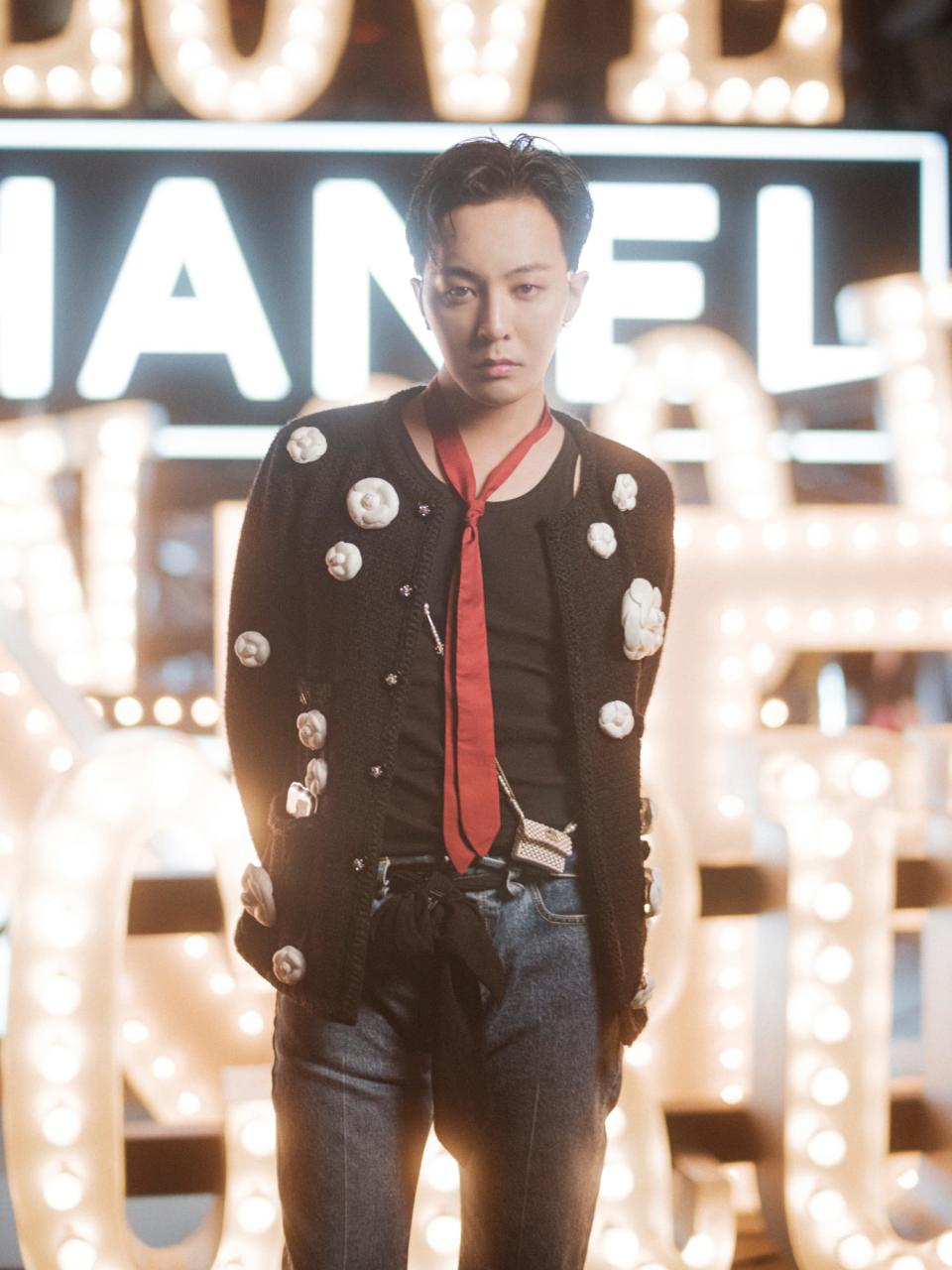 G-Dragon at Chanel Cruise 2023/24 collection. (PHOTO Chanel)