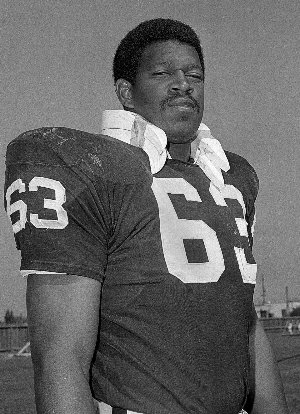 Gene Upshaw was born in Robstown before spending more than a decade within the NFL.