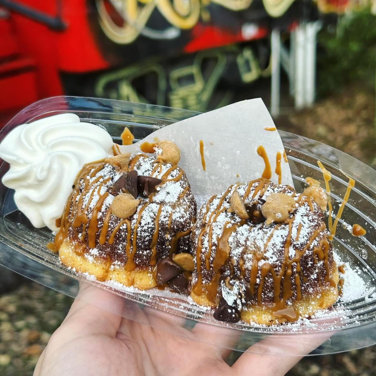 The Reese’s Hot Bite at Sweet Boozy Cakes is a warm peanut butter cake speckled with chocolate and peanut butter chips.