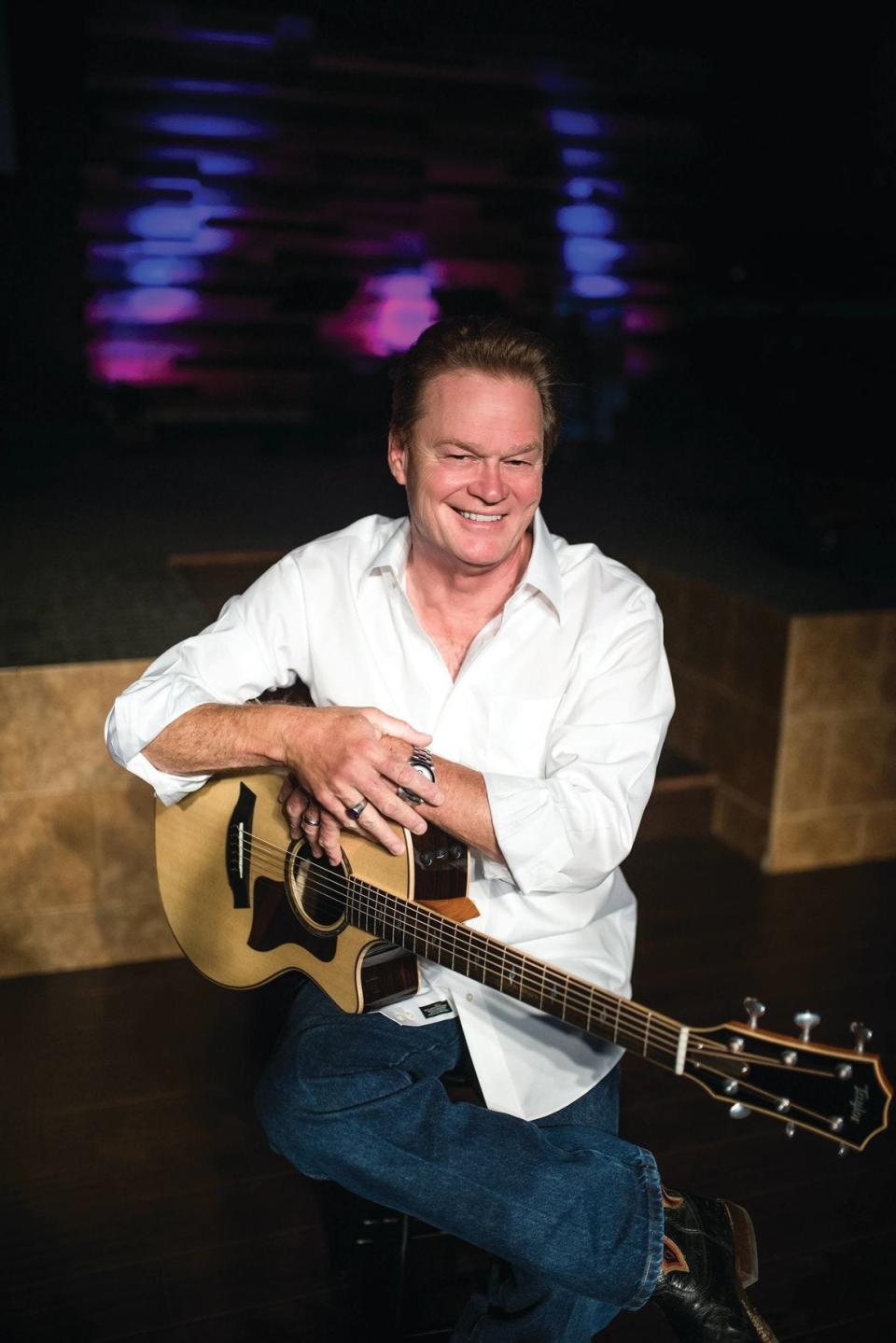 Musician Doug Stone will take to the stage at the Spencer Theater for the Performing Arts in July 2023 in Alto.