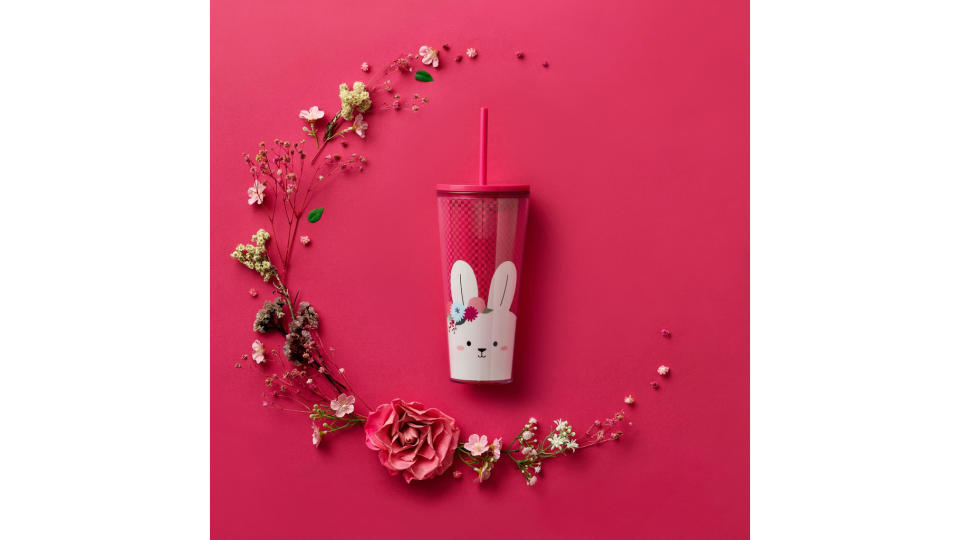 Starbucks Rabbit Floral Cold Cup 20oz. (Photo: Shopee SG)