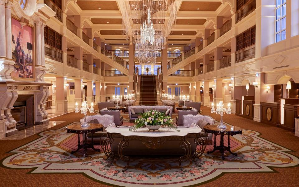 The spectacular lobby has the style of a castle library