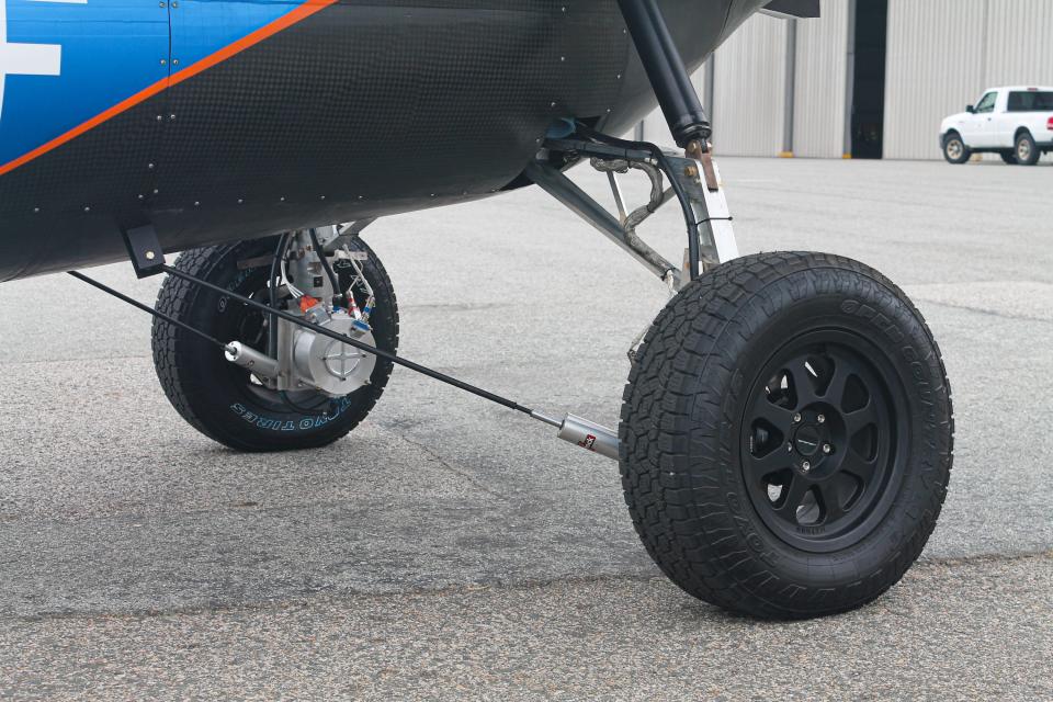 The rear wheels of Aska's prototype flying car. 