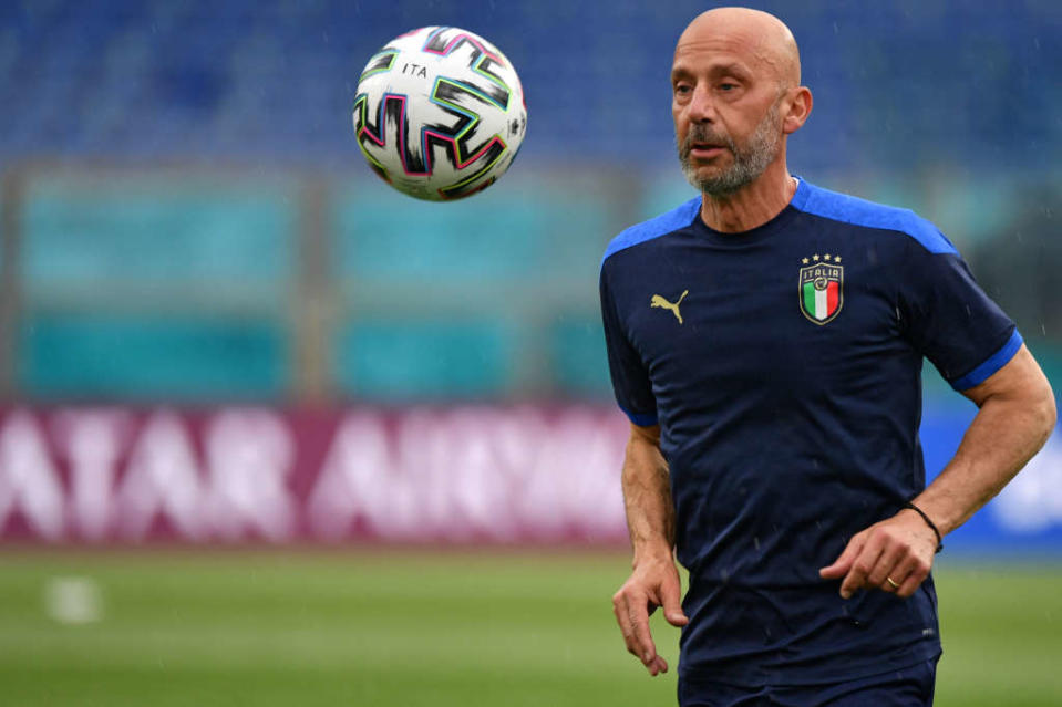 6 janvier - Gianluca Vialli <br> La légende du foot italien est mort à 58 ans. Ancien attaquant de la Sampdoria de Gênes et de la Juventus Turin, il souffrait depuis plusieurs années d’un cancer du pancréas. 