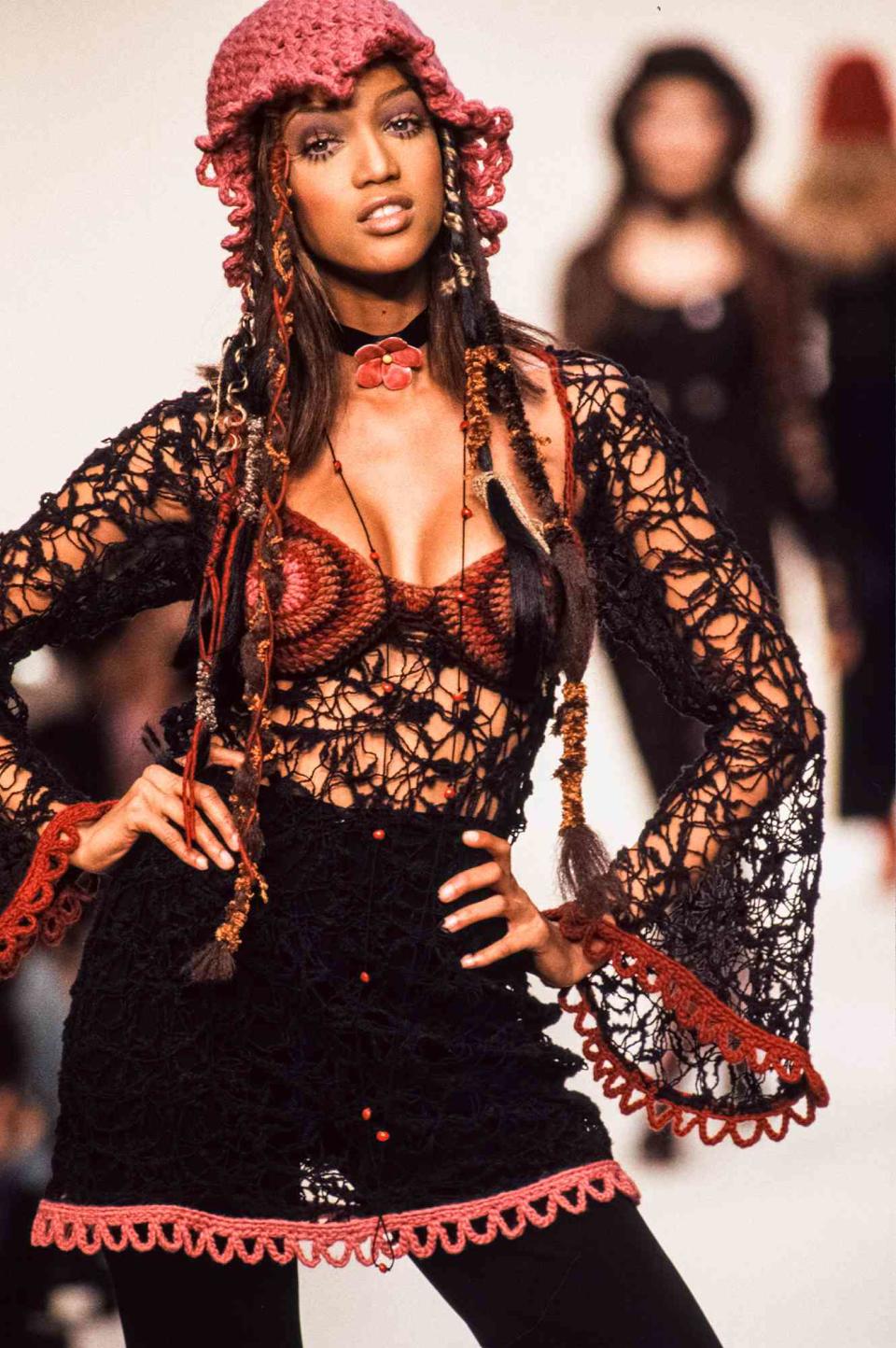 <p>She channeled the '60s in the Lolita Lempicka show in 1993. </p>