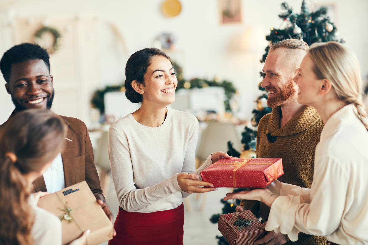 There are some things you should never do while visiting someone else's house at Christmas, according to an etiquette expert. (Getty Images)