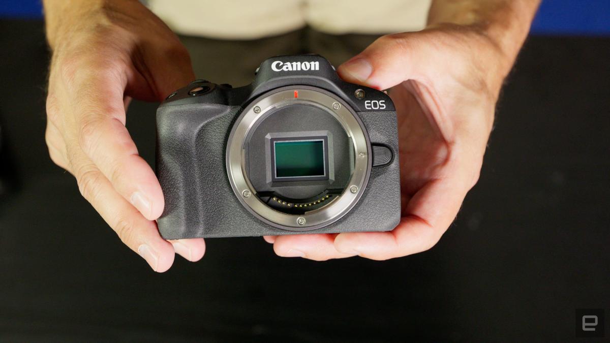 Canon EOS R50 Hands-on Review (is it replacing the EOS M50?)