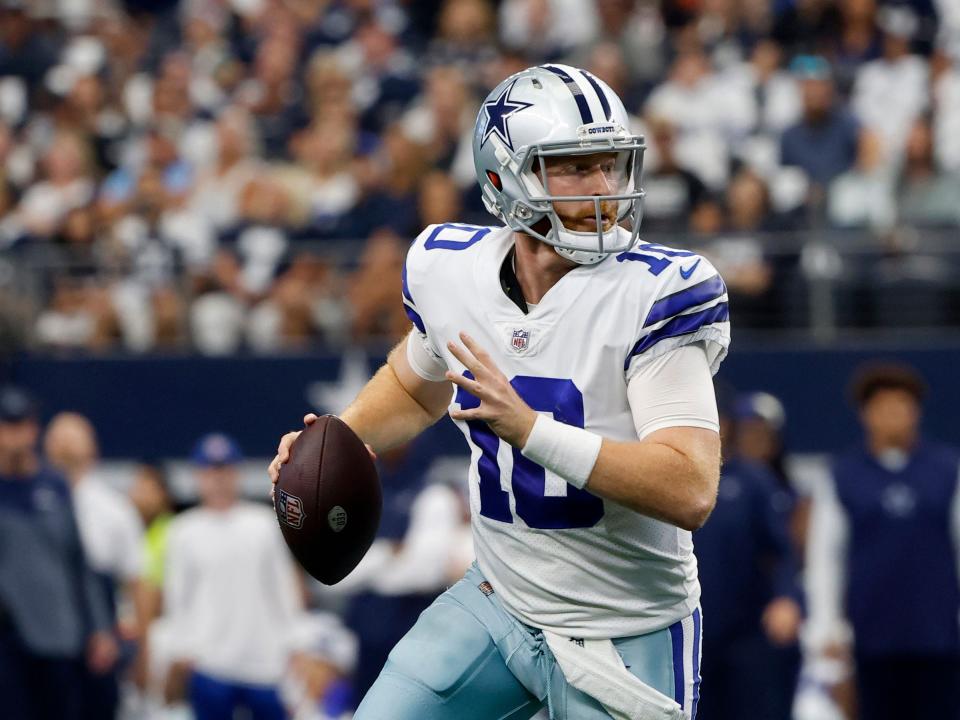 Cooper Rush looks to pass against the Cincinnati Bengals.