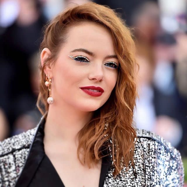 16) Emma Stone's Side-Swept Waves