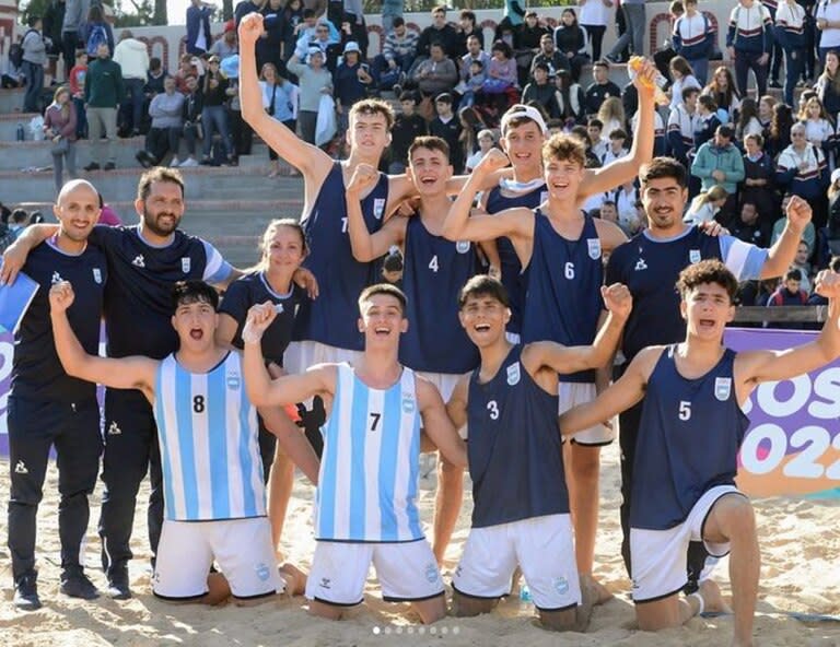 Los seleccionados de Beach Handball buscarán quedarse con la medalla de oro este domingo frente a Brasil