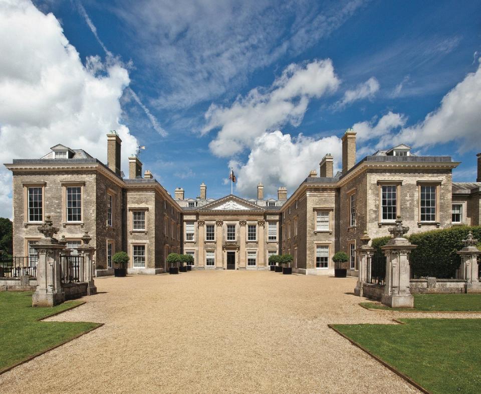 The home where Diana grew up (Althorp House)