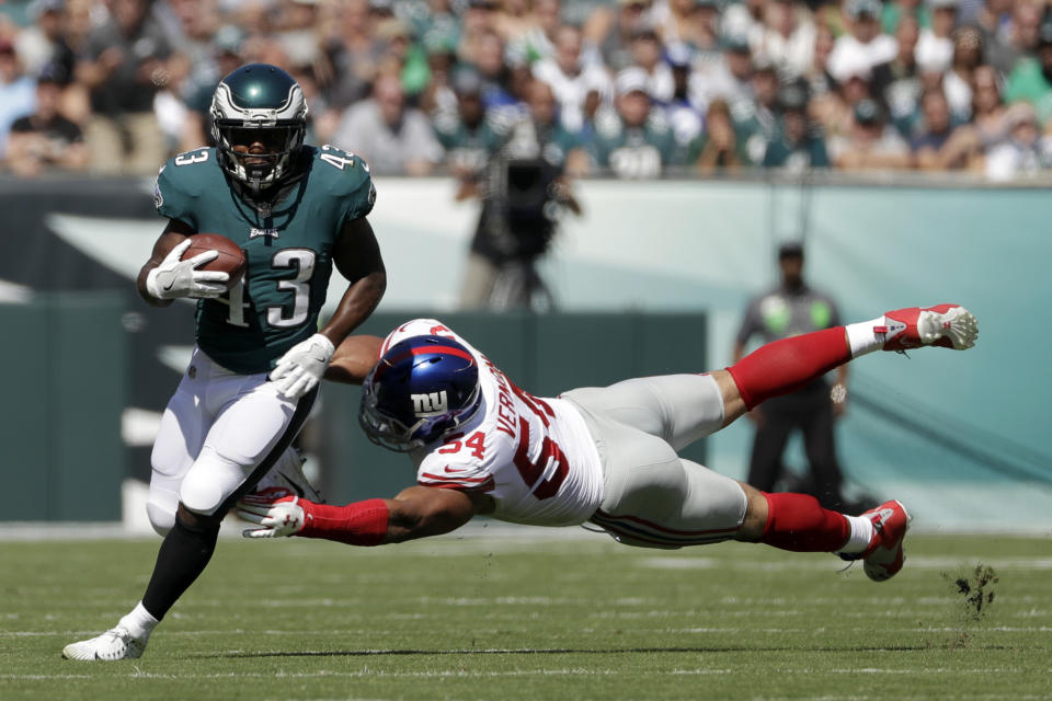 Eagles Darren Sproles has been a human highlight reel for 13 seasons. (AP Photo/Michael Perez)