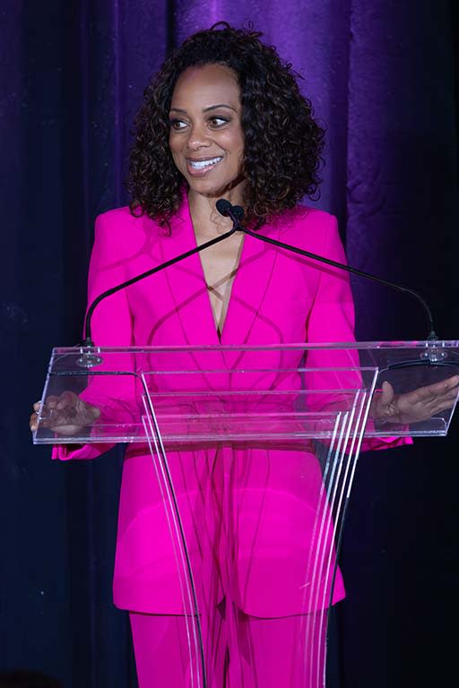 Entertainment Tonight’s Nischelle Turner hosted the LEA Awards ceremony.