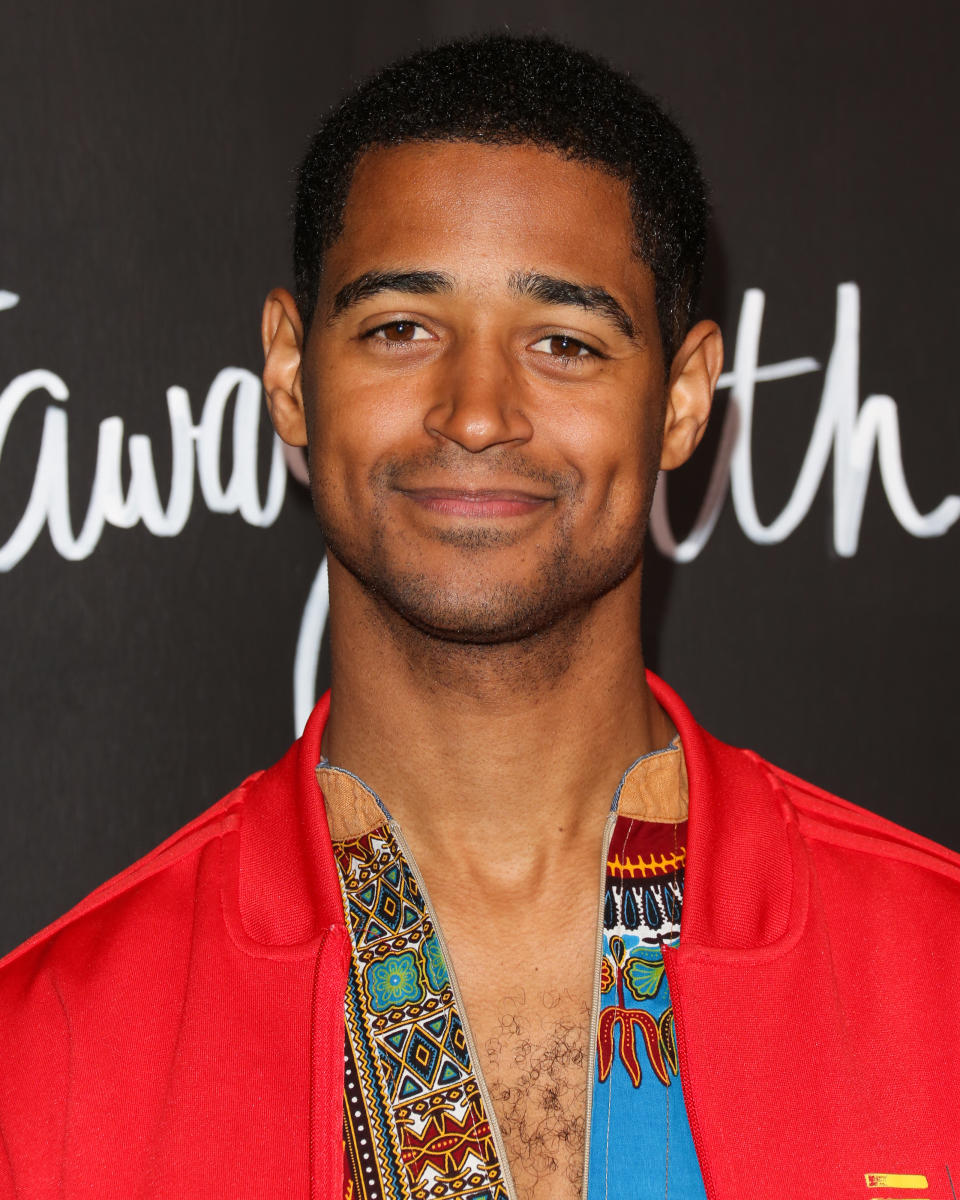 Alfred Enoch, qui nincarnait Dean Thomas dans la saga Harry Potter, est revenu sur le devant de la scène grâce à la série How to get away with murder. Alors que tout le monde pensait son personnage mort, il a récemment fait un retour fracassant dans le programme... (Photo by Paul Archuleta/Getty Images)