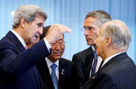 (L-R) U.S. Secretary of State John Kerry, U.N. Secretary General Ban Ki-moon, NATO Secretary-General Jens Stoltenberg and Agha Khan, spiritual leader of Shia Ismaili Muslim community, attend the Brussels Conference on Afghanistan, in Belgium, October 5, 2016. REUTERS/Francois Lenoir