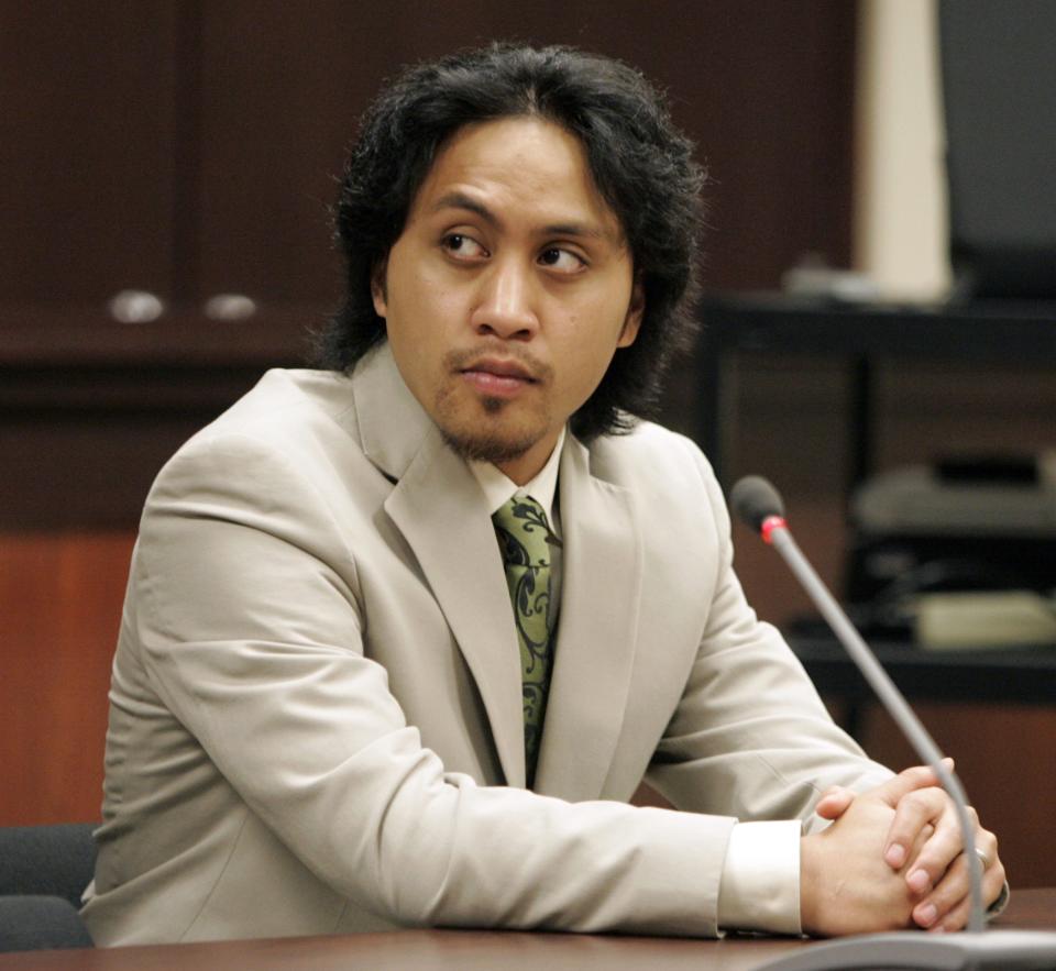 SEATAC, WA - APRIL 3:   ***EXCLUSIVE, SPECIAL PRICES APPLY ***  Vili Fualaau  appears in court in SeaTac, Washington April 3, 2006 for a hearing to determine if he is to stand trial on a drunken driving charge. The judge set a trial date for April 26 for Fualaa,  the husband of Mary Kay Letourneau, his former sixth grade teacher who was convicted of child rape for having sex with Fualaau.  (Photo by Ron Wurzer/Getty Images)