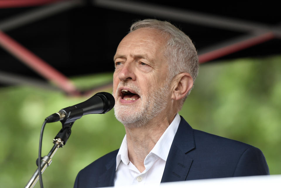 Labour leader Jeremy Corbyn speaks during the Anti-Trump protest in London. (Photo: SIPA USA/PA Images)