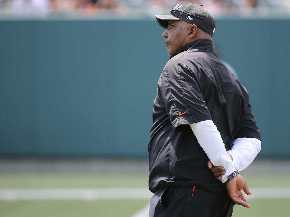 Marvin Lewis returned to work Tuesday night after a brief medical issue. (AP)