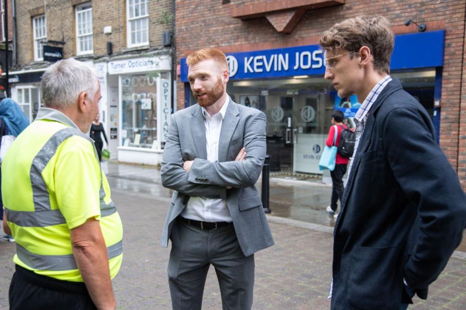 Labour candidate Danny Beales talks to Evening Standard journalist Robbie Smith (Lucy Young)