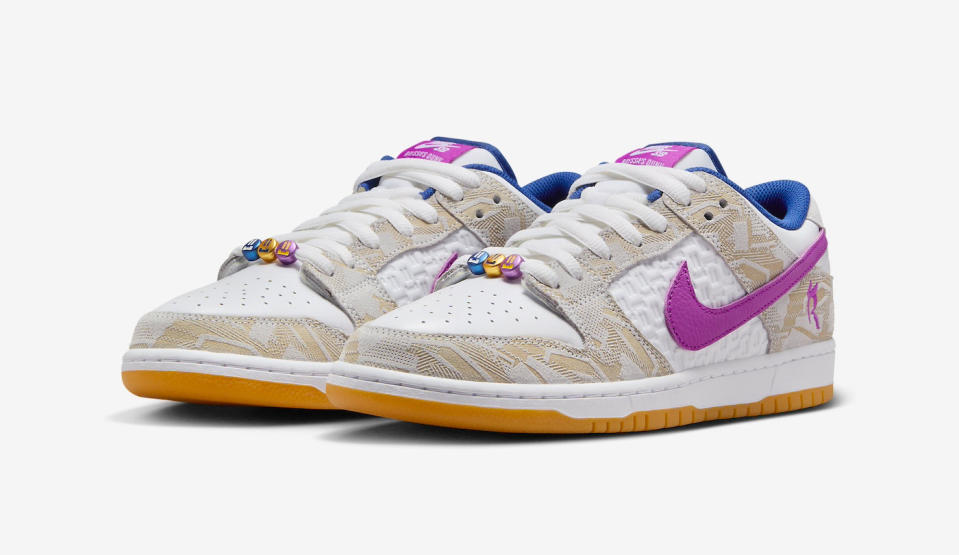 Rayssa Leal Nike SB Dunk Low 