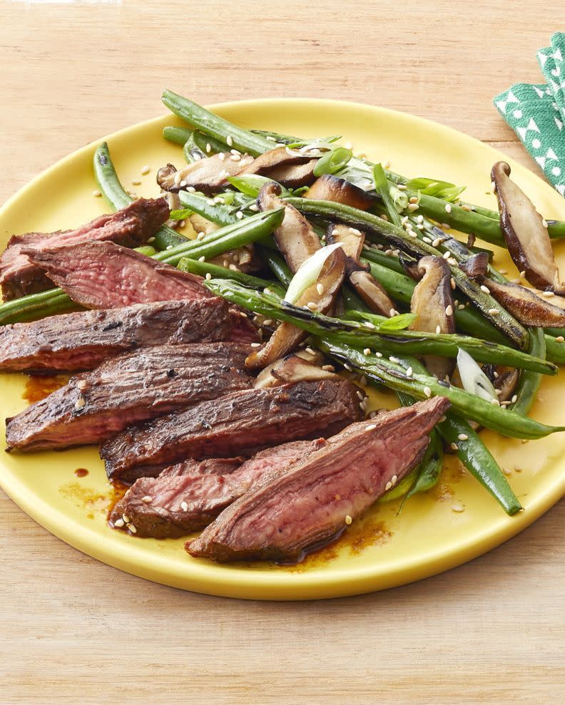 Skirt Steak With Blistered Green Beans