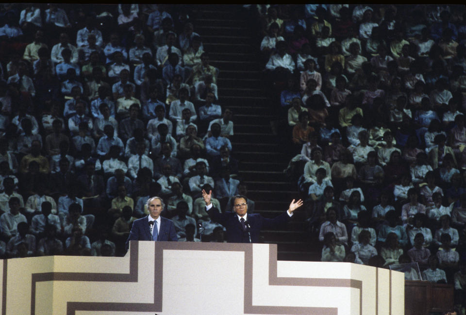 Graham delivers a message on Sept. 20, 1986, in Paris, France.