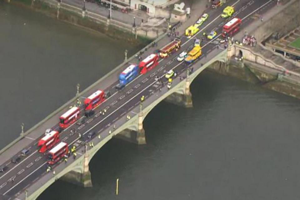 Emergency services flocked to Westminster Bridge ()