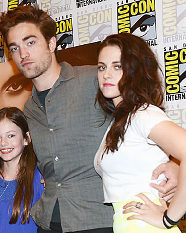Robert Pattinson & Kristen Stewart Diss ‘Breaking Dawn’ Co-Stars