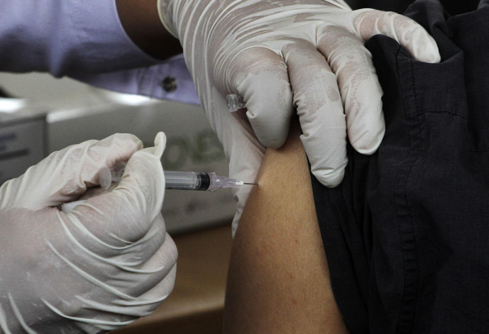 Indonesia starts offering second COVID-19 vaccine booster for public