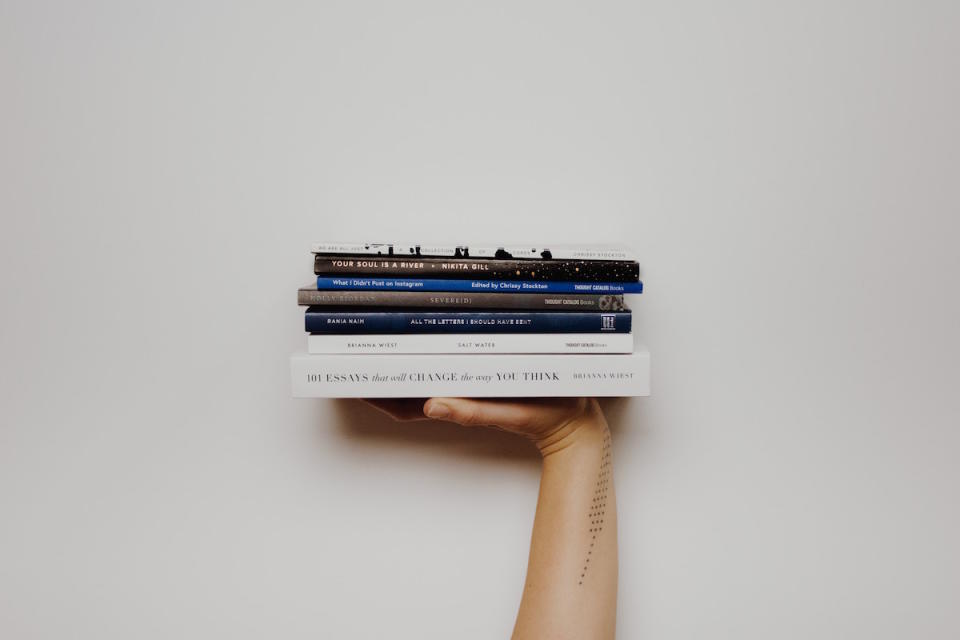 ¿Imaginas que desaparecieran los libros de tu estantería? - Foto: Unsplash