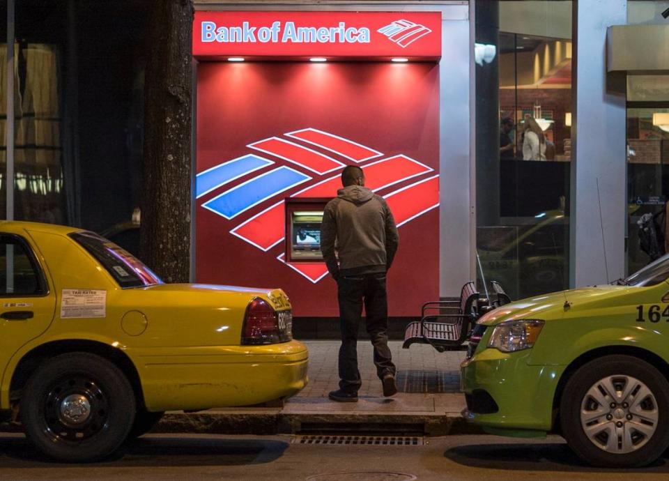 Bank of America and other major banks experiences deposit delays Friday.