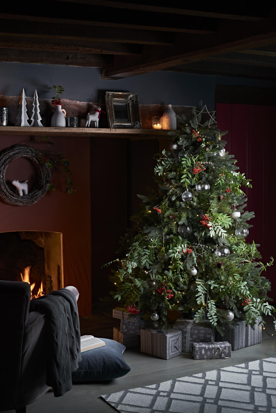 dark Christmas living room and tree by Neptune