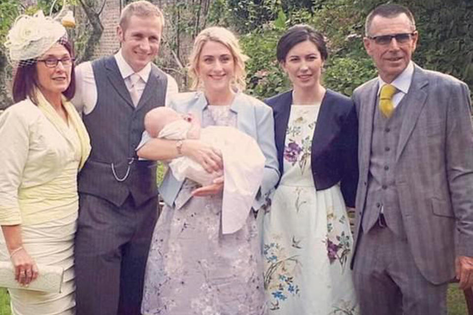 Celebrations: Laura and Jason Kenny celebrate Albert's christening on their wedding anniversary: @laurakenny31