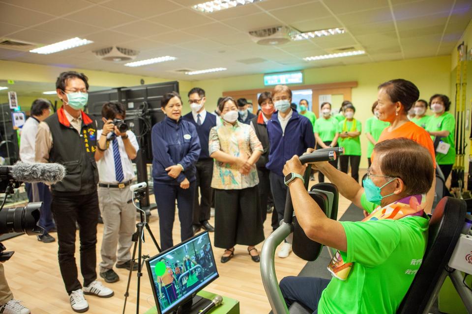 林源和學員原本只是覺得肌肉流失，想要找回肌肉，沒想到連痛風都沒有再發作過了