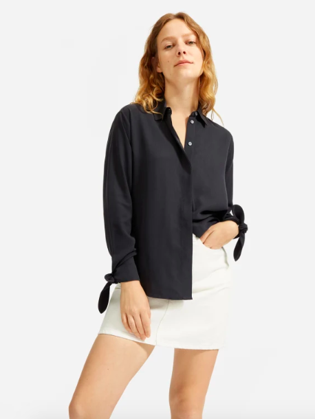 Looking to stock up on basics for summer? Everlane is now duty free to Canada for orders up to $150.