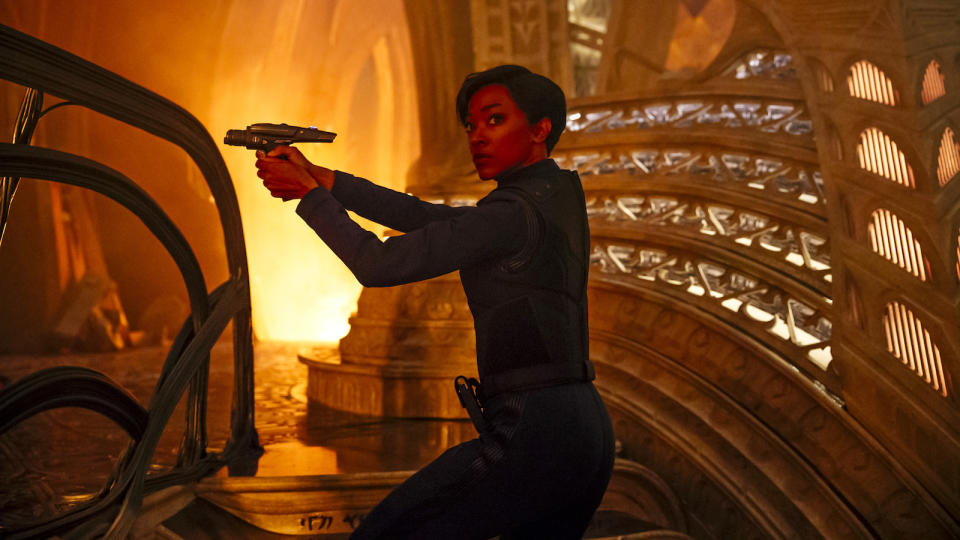 "Battle at the Binary Stars" -- Ep #102 -- Coverage of the CBS All Access series STAR TREK: DISCOVERY. Pictured Sonequa Martin-Green as First Officer Michael Burnham. Photo Cr: Jan Thijs  © 2017 CBS Interactive. All Rights Reserved.
