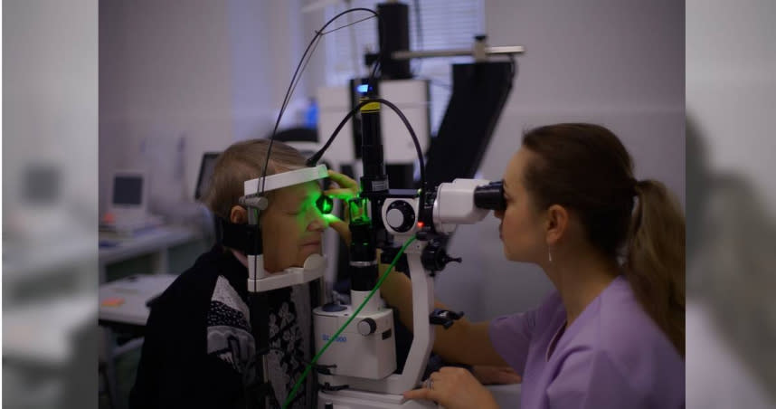 諾貝爾眼科診所主治醫師林宜鴻透露，近年來青光眼其實有年輕化的趨勢，並指出，青光眼其實就等於「眼睛心肌梗塞」代表突然就失明的情況，是有可能會發生的。（示意圖／Pixabay）
