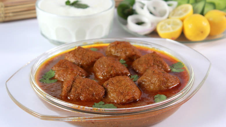 Chicken kofta curry