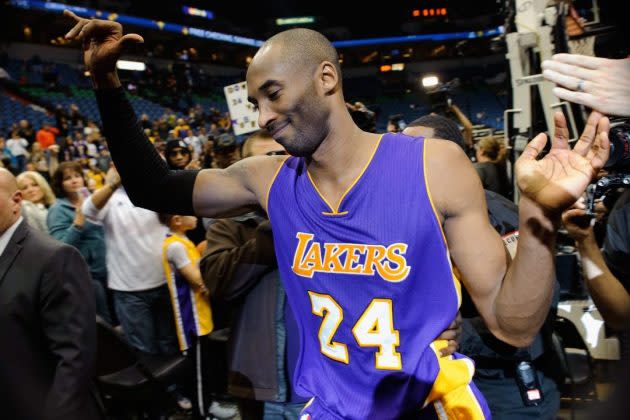 Los Angeles Lakers jersey worn by Kobe Bryant in rookie season sells at  auction for $2.73 million - ESPN