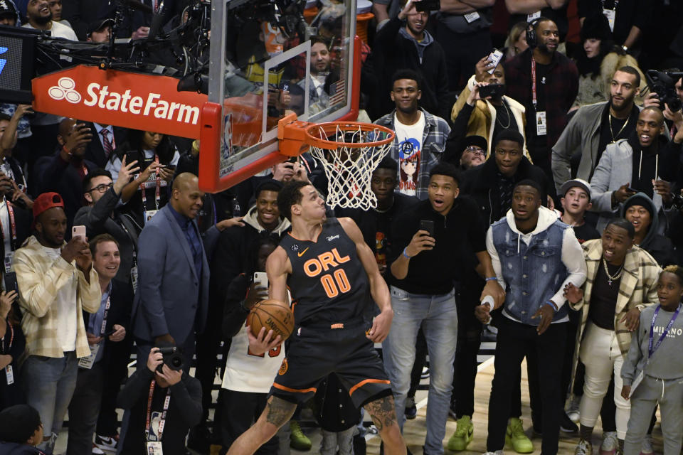 Orlando Magic's Aaron Gordon competes during the NBA All-Star slam dunk contest Saturday, Feb. 15, 2020, in Chicago. (AP Photo/David Banks)