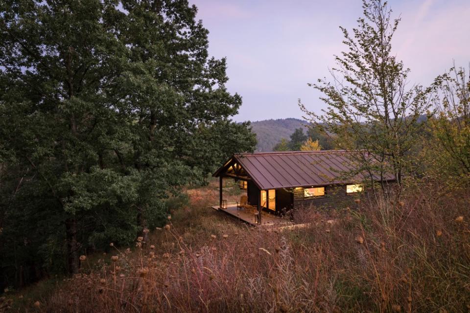 A lodge at Oasyhotel