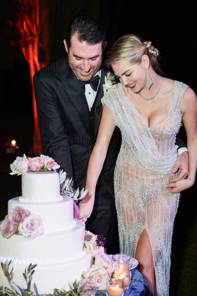 Supermodel Kate Upton Pregnant With First Child – SheKnows