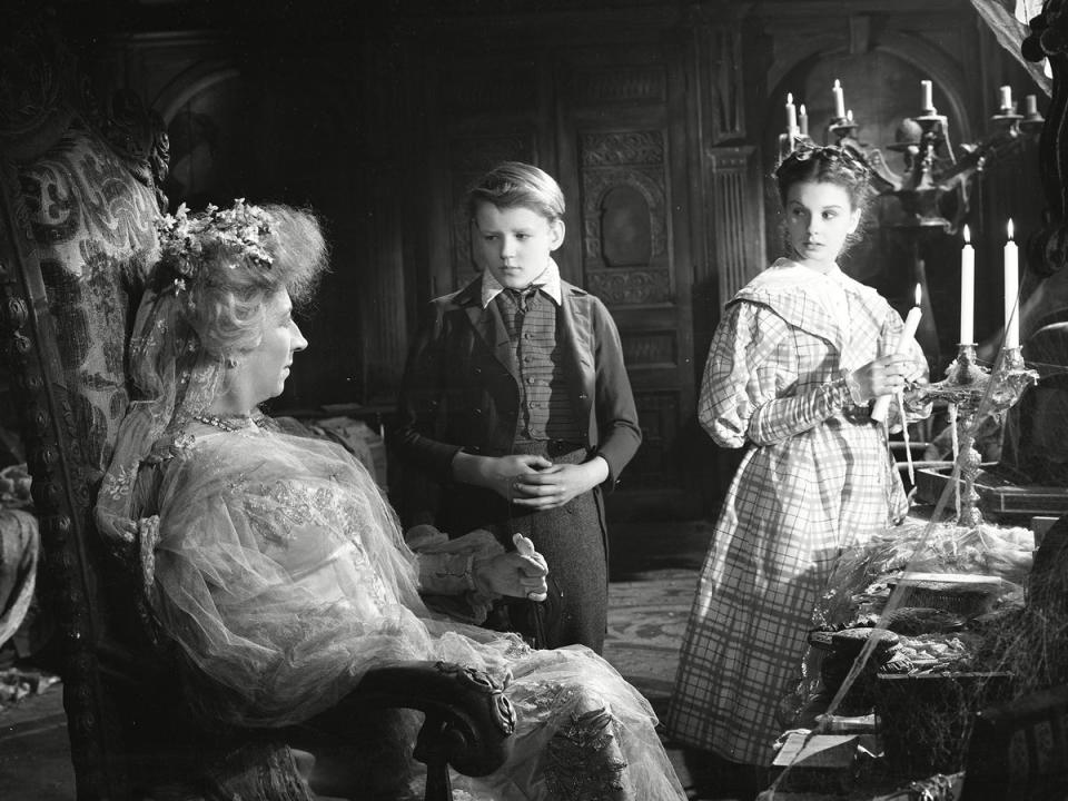 Martita Hunt, Anthony Wager and Jean Simmons in David Lean’s ‘Great Expectations' (ITV/Shutterstock)