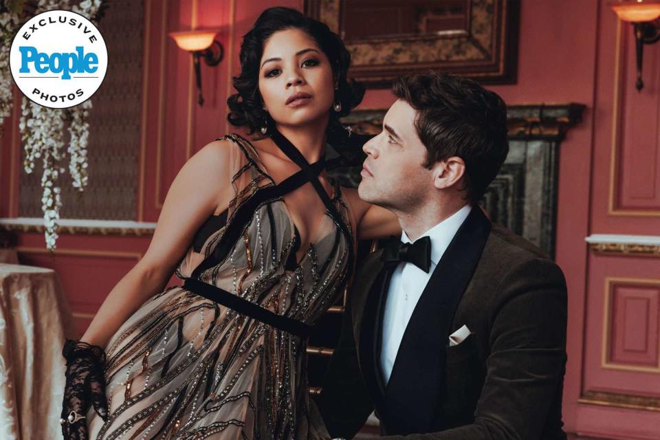 <p>Matthew Murphy</p> Eva Noblezada and Jeremy Jordan