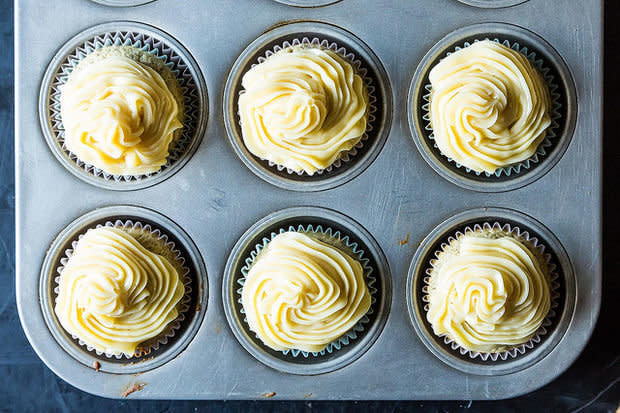 <strong>Get the <a href="http://food52.com/recipes/20905-chamomile-lemon-cupcakes-with-honey-buttercream-frosting" target="_blank">Chamomile Lemon Cupcakes with Honey Buttercream Frosting recipe</a> by littleaccidentsinthekitchen via Food52</strong>