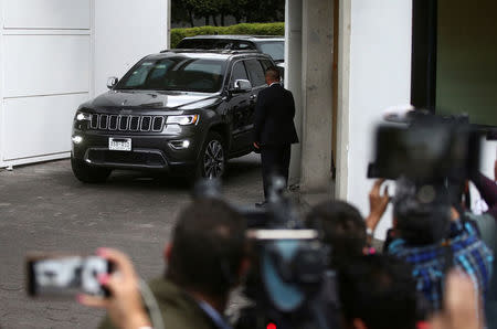 A convoy of SUVs including one transporting Jared Kushner, senior adviser to U.S. President Donald Trump, leaves Los Pinos presidential residence after Kushner met with Mexican President Enrique Pena Nieto, in Mexico City, Mexico March 7, 2018. REUTERS/Edgard Garrido