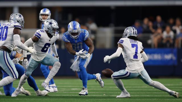 Detroit Lions Vs. Dallas Cowboys in Arlington at AT&T Stadium