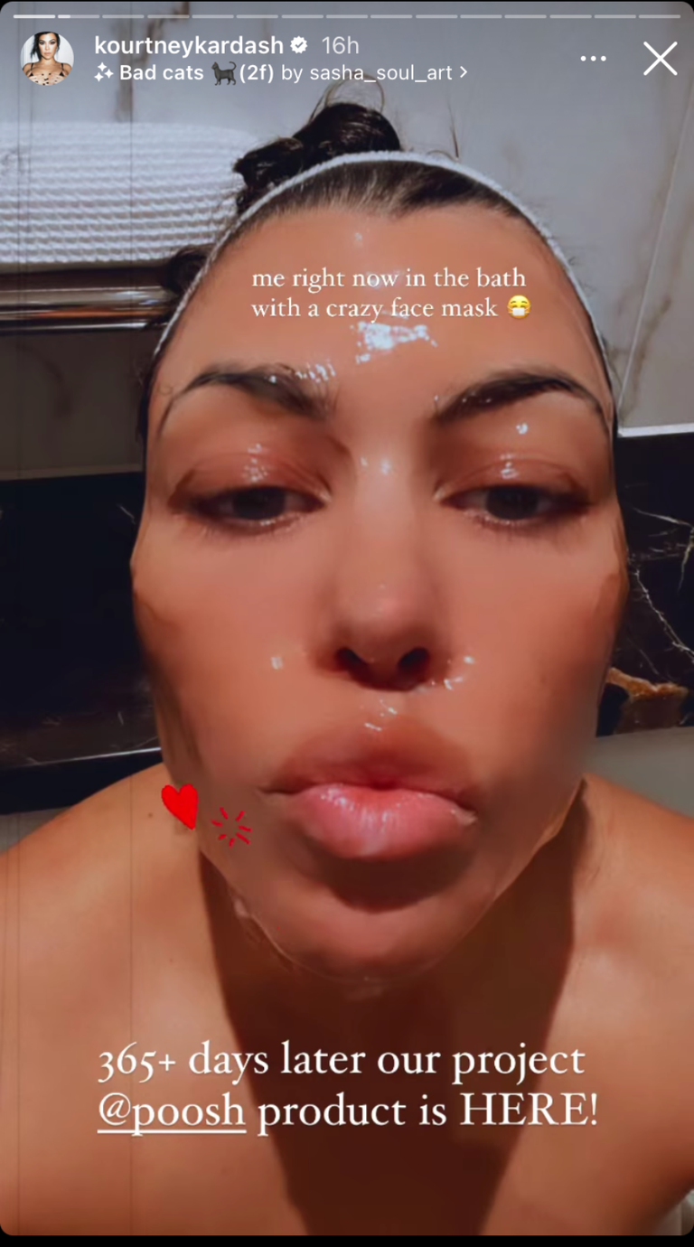 Kourtney Kardashian gave the slugging skincare trend a try. Image via Instagram/KourtneyKardash.