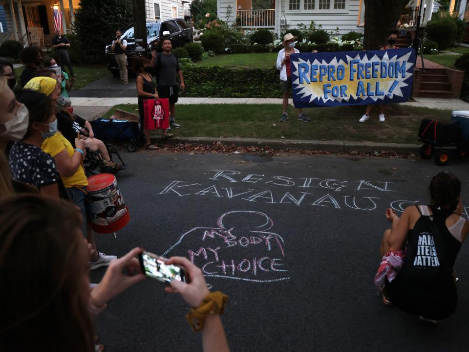 Kavanaugh house protest